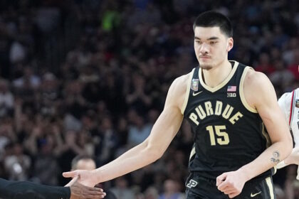 The Toronto Raptors are reportedly a team to monitor when it comes to drafting Canadian big man Zach Edey in the 2024 NBA Draft.