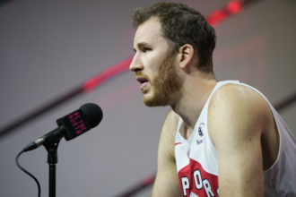 Jakob Poeltl