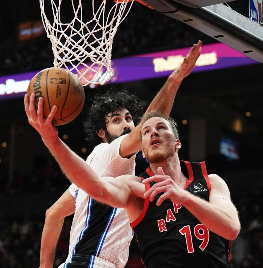 Jakob Poeltl